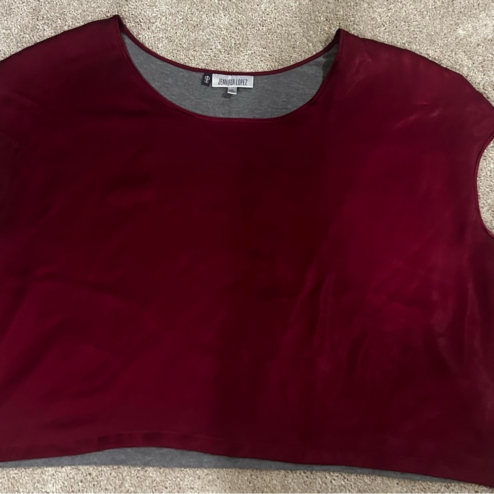 Jennifer Lopez Women's Burgundy Satin Top Sz. XL - Picture 6 of 8